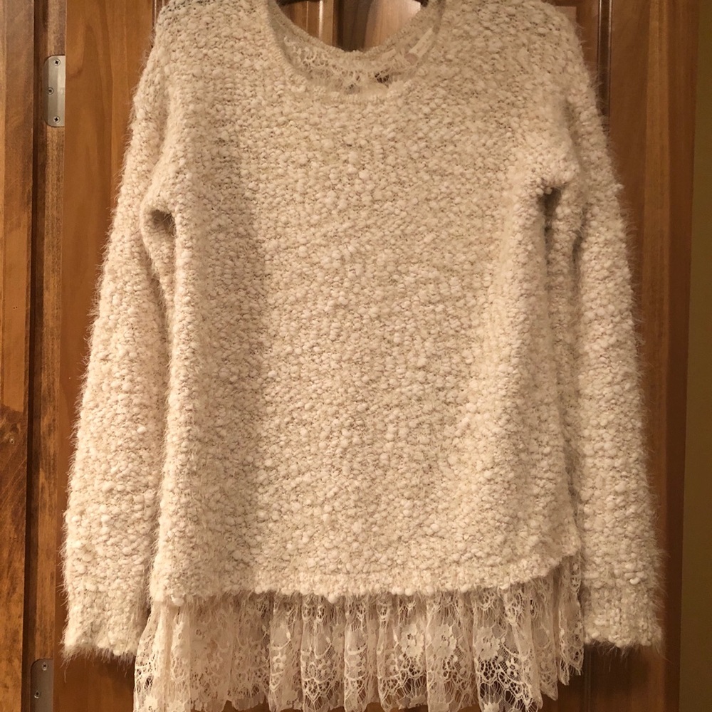 Alterd state Cream sweater
